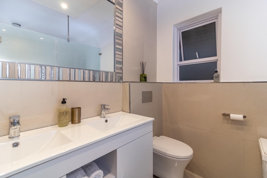 To Let 1 Bedroom Property for Rent in Paradyskloof Western Cape